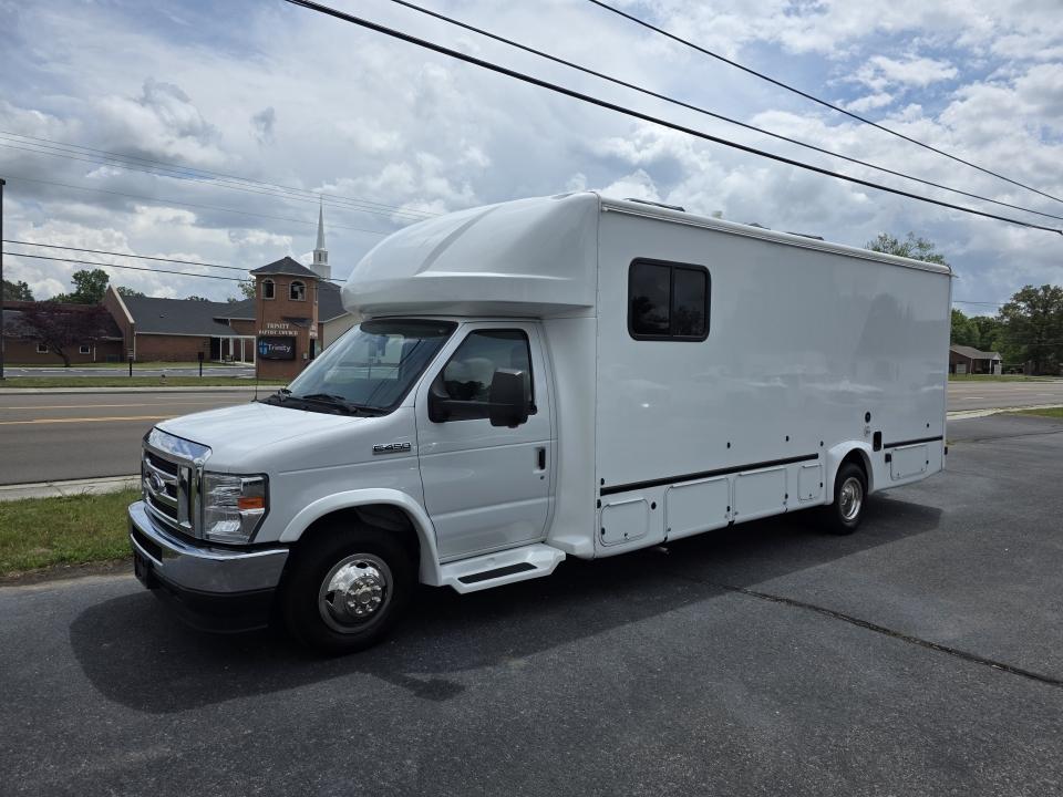 ford e-series cutaway 2022 1FDXE4FN6NDC16554 image ford e-series cutaway 2022 1FDXE4FN6NDC16554 image